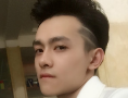660服 梁少